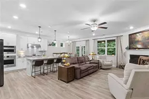 606 Greenbow Ln, Canton, GA 30115 - Photo 5