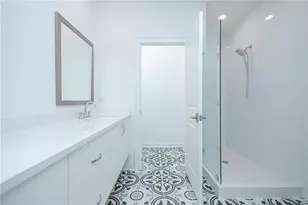 1050 Stacks Ave SE, Atlanta, GA 30315 - Photo 15