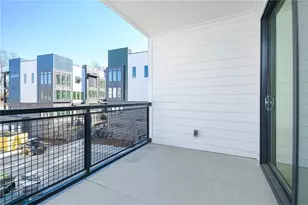 1050 Stacks Ave SE, Atlanta, GA 30315 - Photo 11