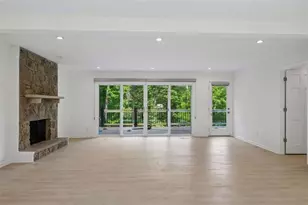 5132 Willow Point Parkway NE, Marietta, GA 30068 - Photo 3
