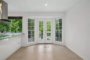 5132 Willow Point Parkway NE, Marietta, GA 30068 - Photo 9