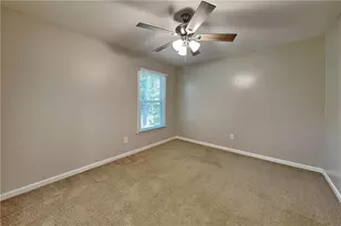6839 Woodcreek Ln, Douglasville, GA 30135 - Photo 15