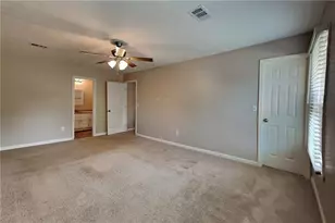 6839 Woodcreek Ln, Douglasville, GA 30135 - Photo 9