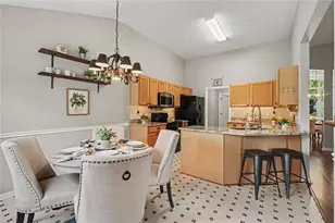 1621 Cregon Ct, Lawrenceville, GA 30043 - Photo 9