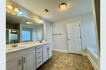 320 Brooks Village Drive, Pendergrass, GA 30567 - Photo 25