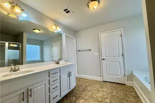 320 Brks Vlg Dr, Pendergrass, GA 30567 - Photo 25
