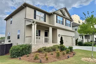 320 Brks Vlg Dr, Pendergrass, GA 30567 - Photo 3