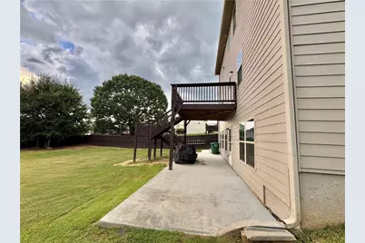 320 Brooks Village Drive, Pendergrass, GA 30567 - Photo 39