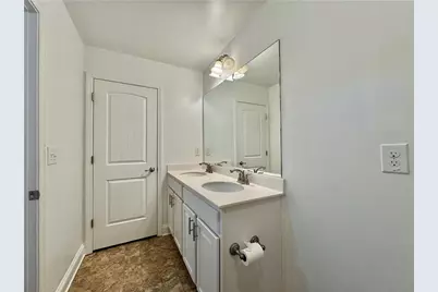 320 Brooks Village Drive, Pendergrass, GA 30567 - Photo 15
