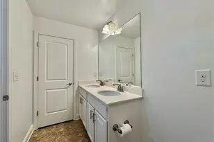 320 Brks Vlg Dr, Pendergrass, GA 30567 - Photo 15