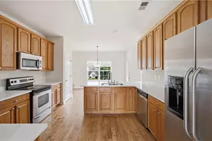 642 Aya Circle, Loganville, GA 30052 - Photo 3