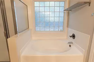 1144 Lake Point Way, Suwanee, GA 30024 - Photo 37