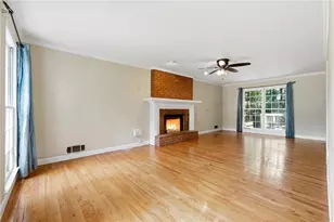 722 Bedrock Run, Lawrenceville, GA 30043 - Photo 5