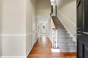 722 Bedrock Run, Lawrenceville, GA 30043 - Photo 3