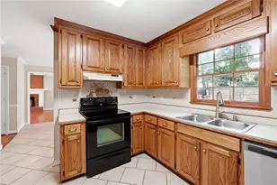 722 Bedrock Run, Lawrenceville, GA 30043 - Photo 11