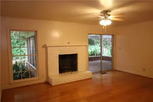 4690 Huntley Dr, Atlanta, GA 30342 - Photo 11