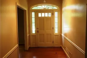 4690 Huntley Dr, Atlanta, GA 30342 - Photo 5