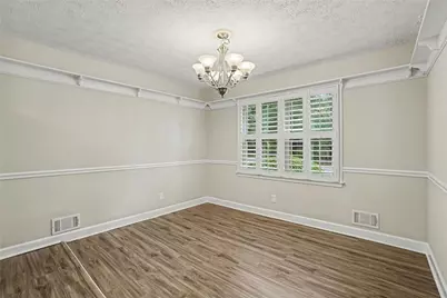1272 Oakwoods Drive, Woodstock, GA 30188 - Photo 7