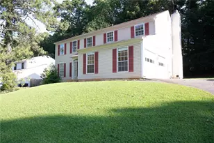2210 Laurel Mill Way, Roswell, GA 30076 - Photo 3