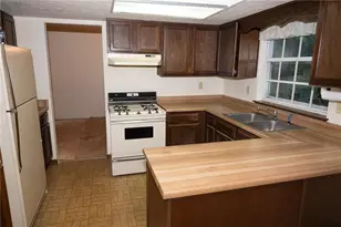 2210 Laurel Mill Way, Roswell, GA 30076 - Photo 7