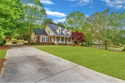 214 Chandler Walk, Loganville, GA 30052 - Photo 3
