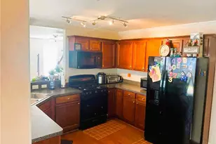 294 Balaban Cir, Woodstock, GA 30188 - Photo 5