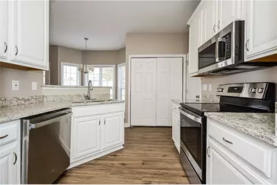 257 Baldwin Court, Newnan, GA 30263 - Photo 5