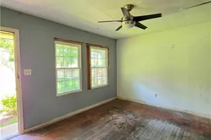 2720 Argyle Dr NW, Atlanta, GA 30318 - Photo 7