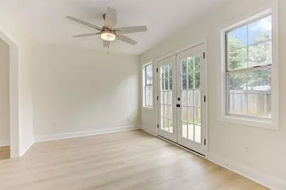 1039 Boardwalk Drive, Lawrenceville, GA 30044 - Photo 21
