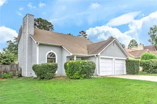 1039 Boardwalk Dr, Lawrenceville, GA 30044 - Photo 5