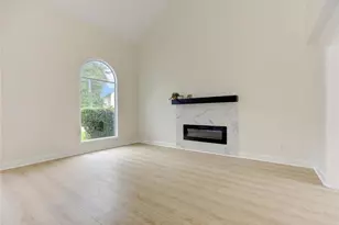1039 Boardwalk Dr, Lawrenceville, GA 30044 - Photo 13