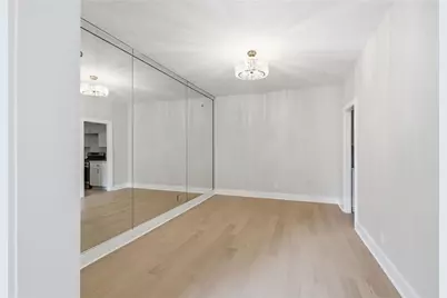 2632 Peachtree Road NW #304B, Atlanta, GA 30305 - Photo 9