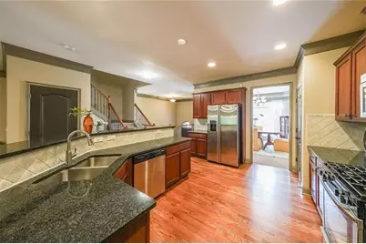 5805 Norfolk Chase Road, Peachtree Corners, GA 30092 - Photo 9