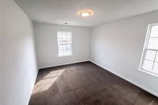 7553 Rutgers Cir, Fairburn, GA 30213 - Photo 11