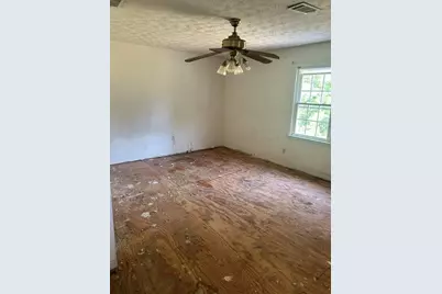 11 Lakeview Lane, Stockbridge, GA 30281 - Photo 17