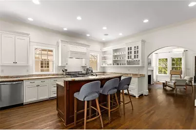 648 Cresthill Avenue NE, Atlanta, GA 30306 - Photo 15