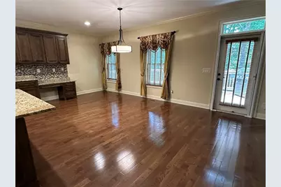 510 Lake Medlock Drive, Johns Creek, GA 30022 - Photo 19