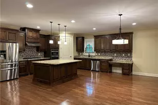 510 Lake Medlock Dr, Johns Creek, GA 30022 - Photo 13