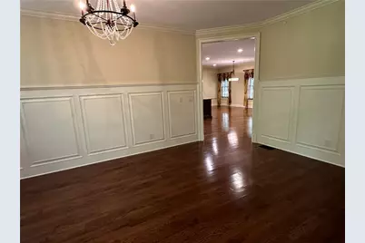 510 Lake Medlock Drive, Johns Creek, GA 30022 - Photo 9