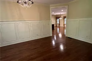 510 Lake Medlock Dr, Johns Creek, GA 30022 - Photo 9