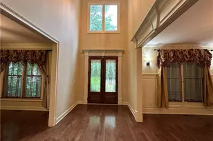 510 Lake Medlock Dr, Johns Creek, GA 30022 - Photo 3