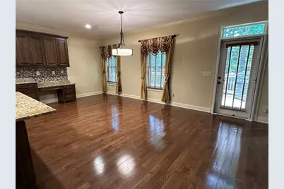 510 Lake Medlock Drive, Johns Creek, GA 30022 - Photo 17