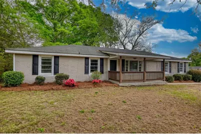 180 Capitol Avenue, Winder, GA 30680 - Photo 1