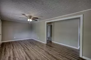 180 Capitol Ave, Winder, GA 30680 - Photo 9