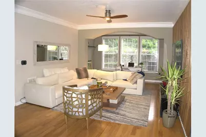 1134 Westchester Ridge #1134, Atlanta, GA 30329 - Photo 5