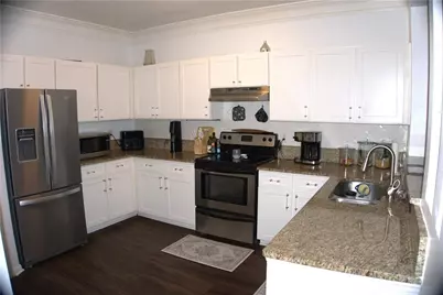 1134 Westchester Ridge #1134, Atlanta, GA 30329 - Photo 3