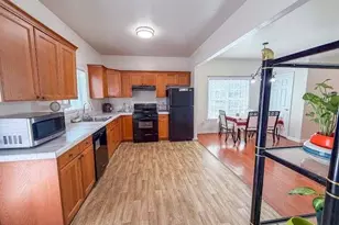 6593 Mills Ct, Stone Mountain, GA 30087 - Photo 7