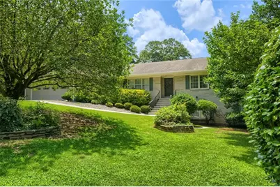 1909 Lake Lucerne Way SW, Lilburn, GA 30047 - Photo 39