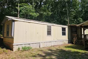 132 Windom Dr, Carrollton, GA 30116 - Photo 3