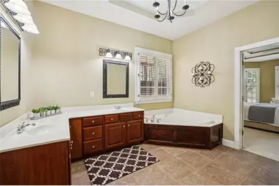 1200 Dunwoody Village Drive, Dunwoody, GA 30338 - Photo 19